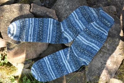 41 - 42 gestrickte Socken Opal Elegant jeans gemustert