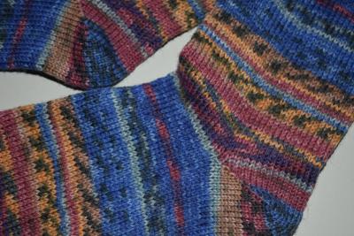 37 - 38 gestrickte Socken Opal- Nach Hundertwasser Save the Seas