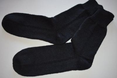 49/50 Gestrickte Socken Opal Wollsocken *schwarz