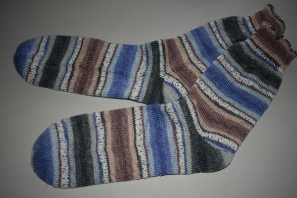 45 - 46 gestrickte Socken Opal Colors jeans/beige/hellblau