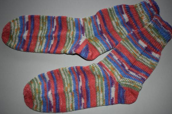 41 - 42 gestrickte Socken Hochleistungswolle Opal Sport rot/blau