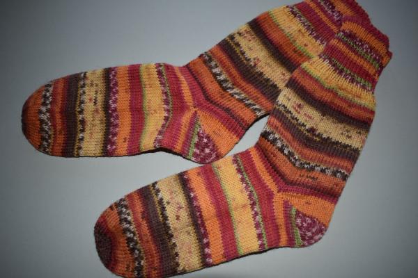 35 - 36 gestrickte Socken Wollsocken Fortissima rot/orange