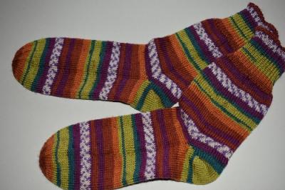39 - 40 gestrickte Socken in Ihrer Wunschgröße Alize kunterbunt