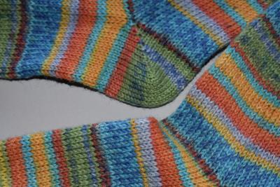 Preview: 35 - 36 gestrickte Socken Wollsocken Opal kunterbunt