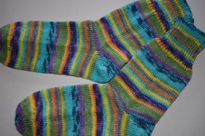 41 - 42 gestrickte Socken Opal Hobby & Handwerk -grün trifft orange türkis lila