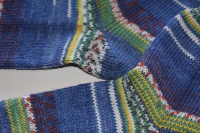 37 - 38 gestrickte Socken Opal Nach Hundertwasser- Singender Dampfer