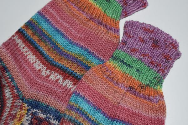 37/38 Gestrickte Socken Wollsocken Stricksocken Socks Strümpfe Geschenk Opal Mix pink lila
