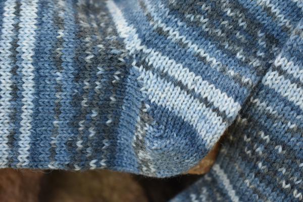 41 - 42 gestrickte Socken Opal Elegant jeans gemustert