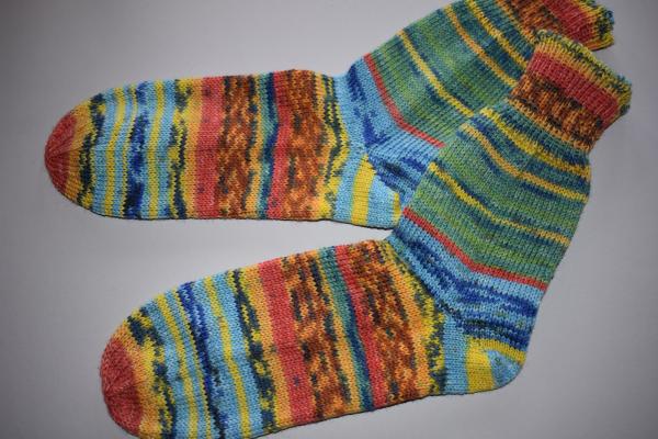 41- 42 gestrickte Socken Opal Hundertwasser- Kuss im Regen